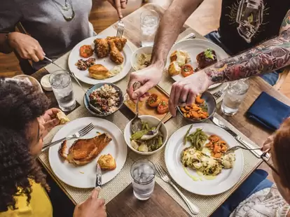 Restoran Atlanta Yang Buka Pada Hari Thanksgiving